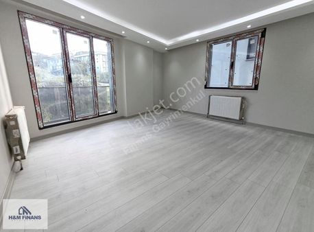 Çekmeköy Merkez Mahallesinde Sıfır 3+1 Satılık Geniş Daire