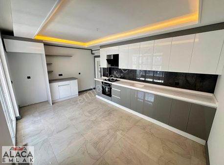 Karapürçek Mahallesi'nde Kilerli Sıfır Full+full 3+1 Daire