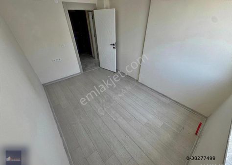 Çalışkanlar Gyo'dan Mustafa Kemal'de Arakat Öncephe 2+1 Satılık