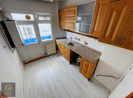 S&y'den Selçuklu Mahallesi Okul Yanı 3+1 Yapılı Ön Cephe Daire