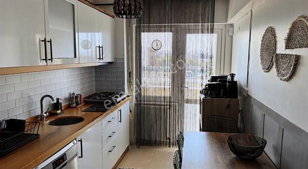 29 Ekim Mahallesi Öncükent Sitesinde 2+1 Arakat Daire