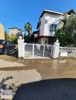 Urla Zeytinalan 2+1 Eşyalı Bahçe Katı Kiralık Daire