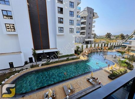 Mahmutlarda Kiralık Lüks Site İçerisinde Sıfır 1+1 Eşyalı Daire