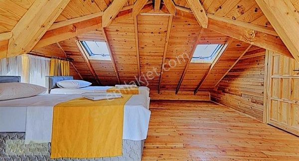 Kayaköy Merkezde 3+1 Jakuzili Tam Müstakil Villa