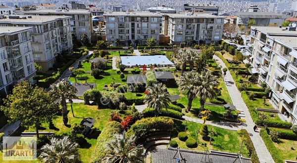 Bahçelievler Yasemin Konakları Satılık 3+1 145m2 Net Özel Dizayn