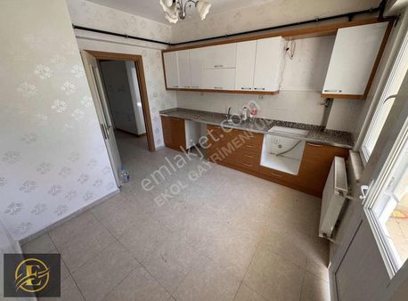 Ekol'den Safir Sitesinde Geniş 3+1 !!!