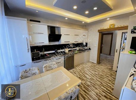 Ekol'den Akkent'te Tramvaya Yürüme Mesafesinde Hasarsız Lüx 3+1