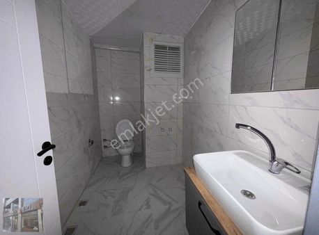 Ata Yapıdan Merkezde Satılık 2+1 110m2 Daire+ticari Ruhsatlı