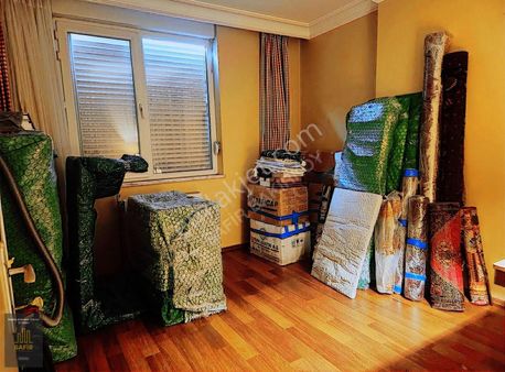 Fildami Sitesinde 4+1 Otoparkli