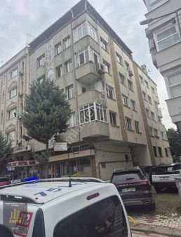 Bakırköy İncirli Caddesi En İyi Lokasyonu 2+1 Yatırımlık Daire
