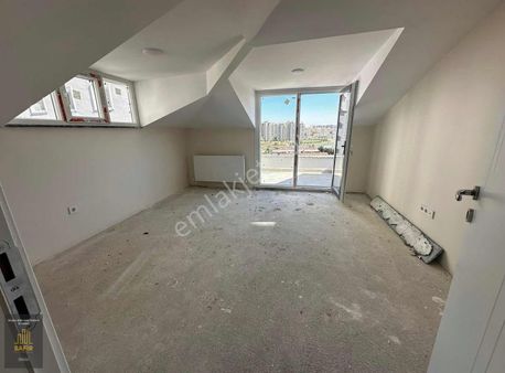 Bakırköy Osmaniyede 4+2 Dubleks Ultra Lüks Satılık Daire