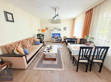 Dora'dan Akçay Merkez'de Denize 400 Metre 2+1 Satılık Daire