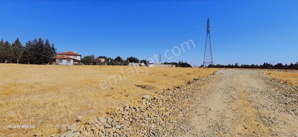 Şahintepesi'nden Yukarısöğütönü Villa İmarlı 631 M2 Satılık Arsa