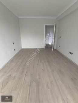 Arnavutköy Miaport Sitesinde Teraslı 1+1 Satılık Daire