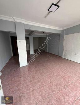 Panoramadan Yavuztürk Karadeniz Caddesinde 50m2 Dükkan