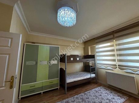 İks Emlaktan Satılık 3+1 Daire İstasyon Mahallesinde