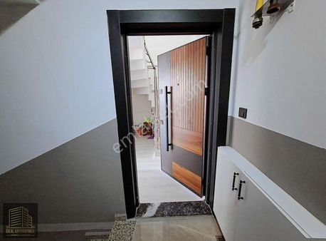 Çanakkale Merkez Barbaros'ta Kaçırılmayacak Fırsat! Satılık 3+1