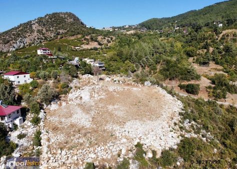 İdealista'dan Toroslar Yeniköy'de Satılık 3 İmarlı Parsel