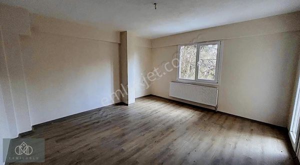 İzmir Torbalı Ertuğrul Mahallesinde Satılık 3+1 Daire