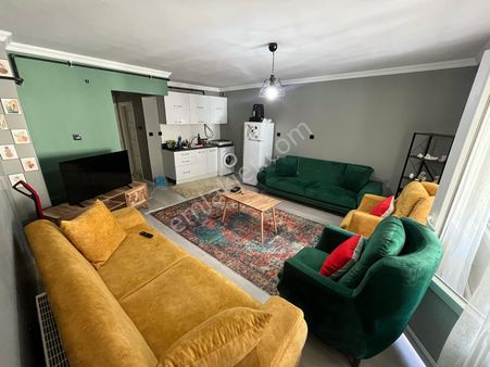 Büyükçekmece Kamiloba’da 1+1 Full Tadilatlı Kaçmaz Fırsat Daire Kelepir!!!