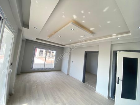 Yılmazdan İncirlik Kemalpaşada Satılık 3+1 K.mtfk Giriş Kat