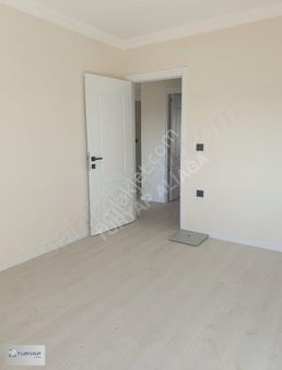 Havuzlu Sitede Sıfır Kiralık 2+1 Daire