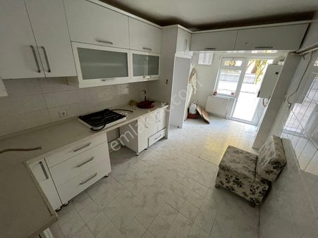 ** Çarşı İçerisinde 80m2 Teraslı Ticariye Uygun Yatırım Fırsatı**