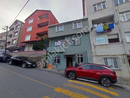 Çengelköy Kirazlıtepe Mahallesi 2+1 Kiralık