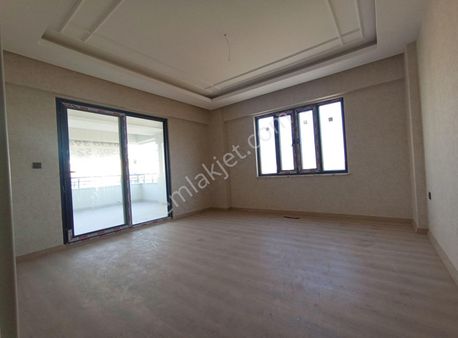 Elçi Gayrimenkul Den Belkizda 3.5+1 Giyinme Odalı Daire