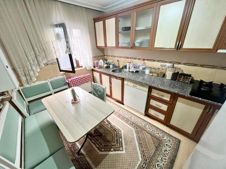 Cihandan Teleferik Sondurak Yakını Estergon Cadde Üzeri 3+1