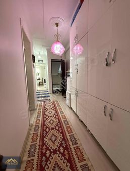 *konak Mahallesinde Fırsat Kattan Bölme Daire!*