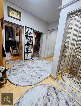 Kosova Mahallesinde Geniş 2+1 Arakat Satılık Daire