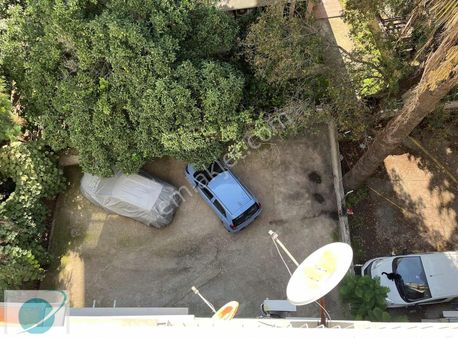 Karşıyaka Fazılbey Caddesinde Kiralık 2+1 Daire