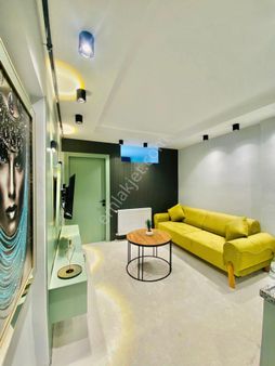 Full Lüx Eşyalı Manzaralı 1+1 50m2 Asansörlü Apart