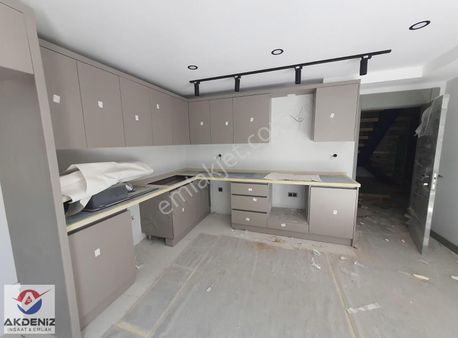 Denize Devlet Kurumlarına Yürüme Mesafesinde Sıfır 4+1 Dubleks