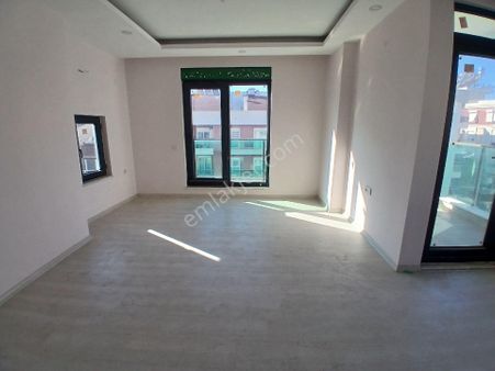 Meydankavağı'nda Sıfır Binada Asansörlu 3.katta