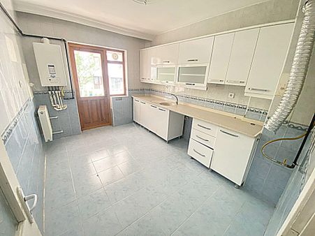 Keçiören Atapark Göbekte 1.kat Konumu Kök Tapu Kilerli Daire