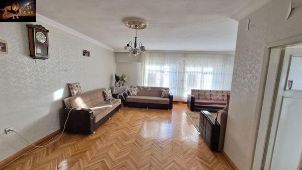 Abidin Paşada 160 Metre 3. Katta 3+1 Satılık Daire