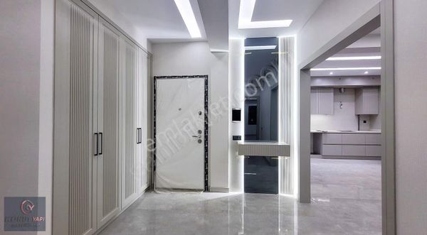 Göveçlik Rezidans Bölgesnde Havuzlu, K.otoparklı, 3,5+1 Daireler