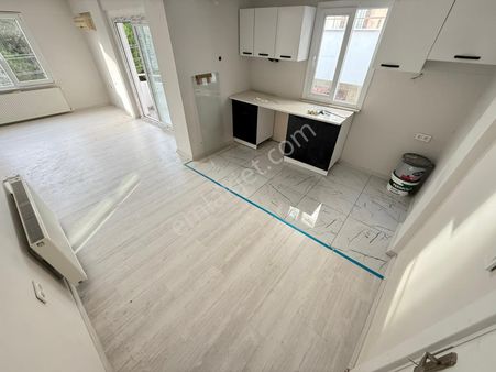 Parla'dan İkizçayda Ön Cephe Doğalgazlı Satılık 2+1 Daire