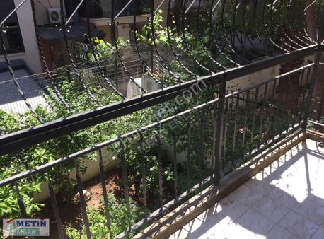 Ücyol Metroya 200mt Düz Girişş Arakat Kombili