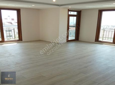 Beylikdüzü Cumhuriyet Mahallesi Gezgen İnşaat'tan 3+1 Satılık Daire