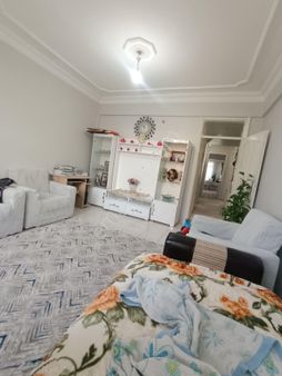 Babacandan Sırrın Köylükent'te Site İçerisinde 3+1 Ara Kat Daire