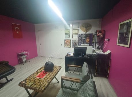 Sevgi Yolu Üzeri Akif Şahin İşhanında Satılık Büro