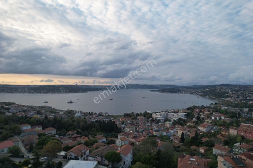 İstanbul Beykoz Paşabahçe'de Boğaz Manzaralı Satılık Müstakil Ev