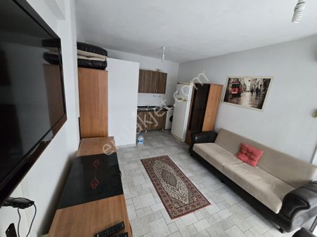 Balçovada Ata Cad.yanı Eşyalı Kiralık Stüdyo(1+0) Daire