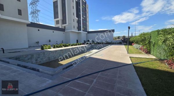 Cadde Üzeri Ultra Lüks, Havuzlu, Ebeveyn Bayolu,site İçinde 2+1