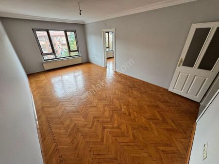 Aşağı Eğlence Cadde Paraleli 3+1 Orta Kat Ön Cephe Yapılı Daire