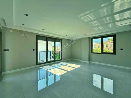 Uytundan Akçay Kızılkeçilide Yerden Isıtmalı 2+1 Lüks Daire