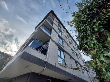 Sultanbeyli Hamidiye Petrol Yolu Caddesinde Satılık 2+1 Sıfır Düz Giriş